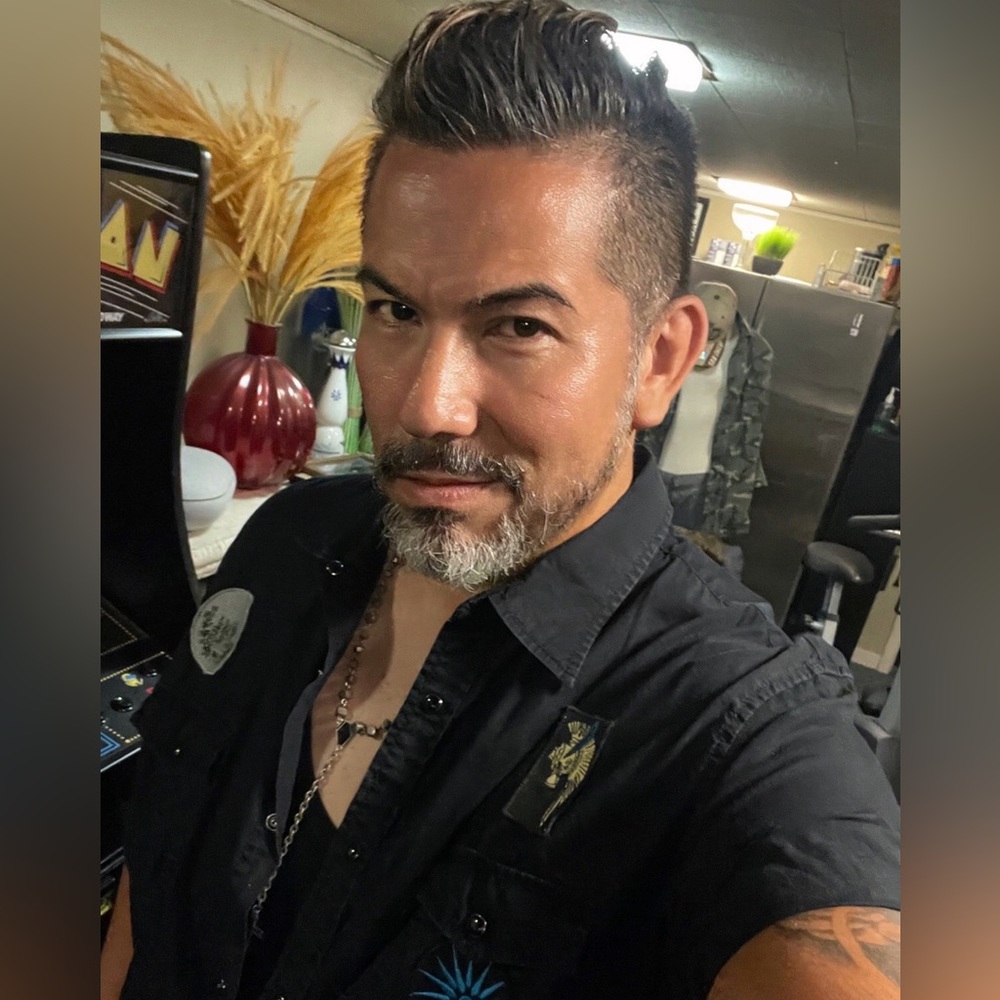 Meet your Posher, Ricardo